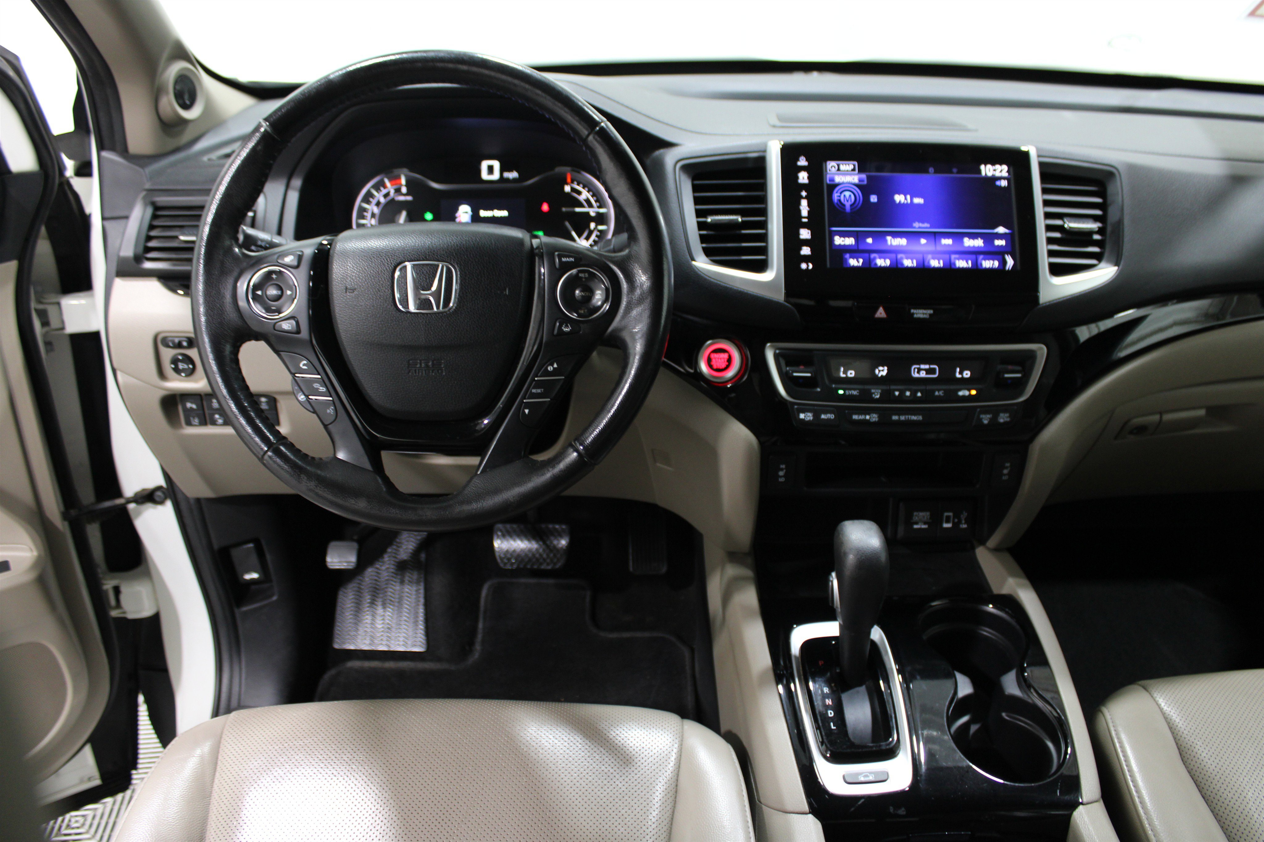 2019 Honda Ridgeline RTL-E photo 2