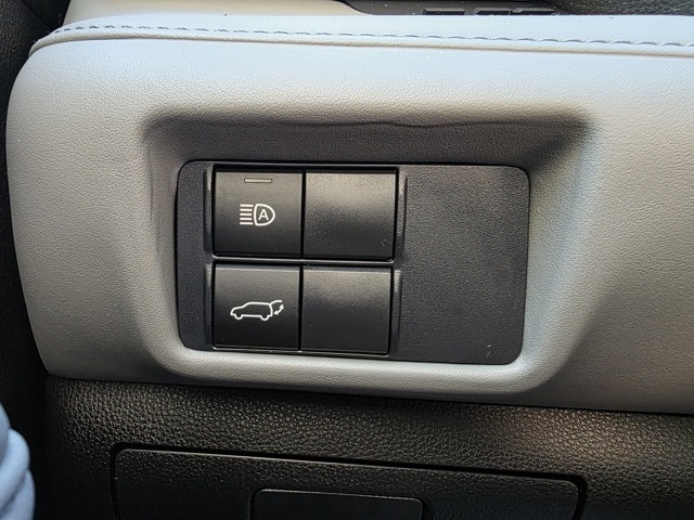 2021 Toyota Highlander Hybrid XLE photo 18