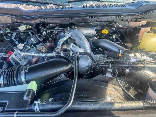 2025 FORD F-450 - Image 64