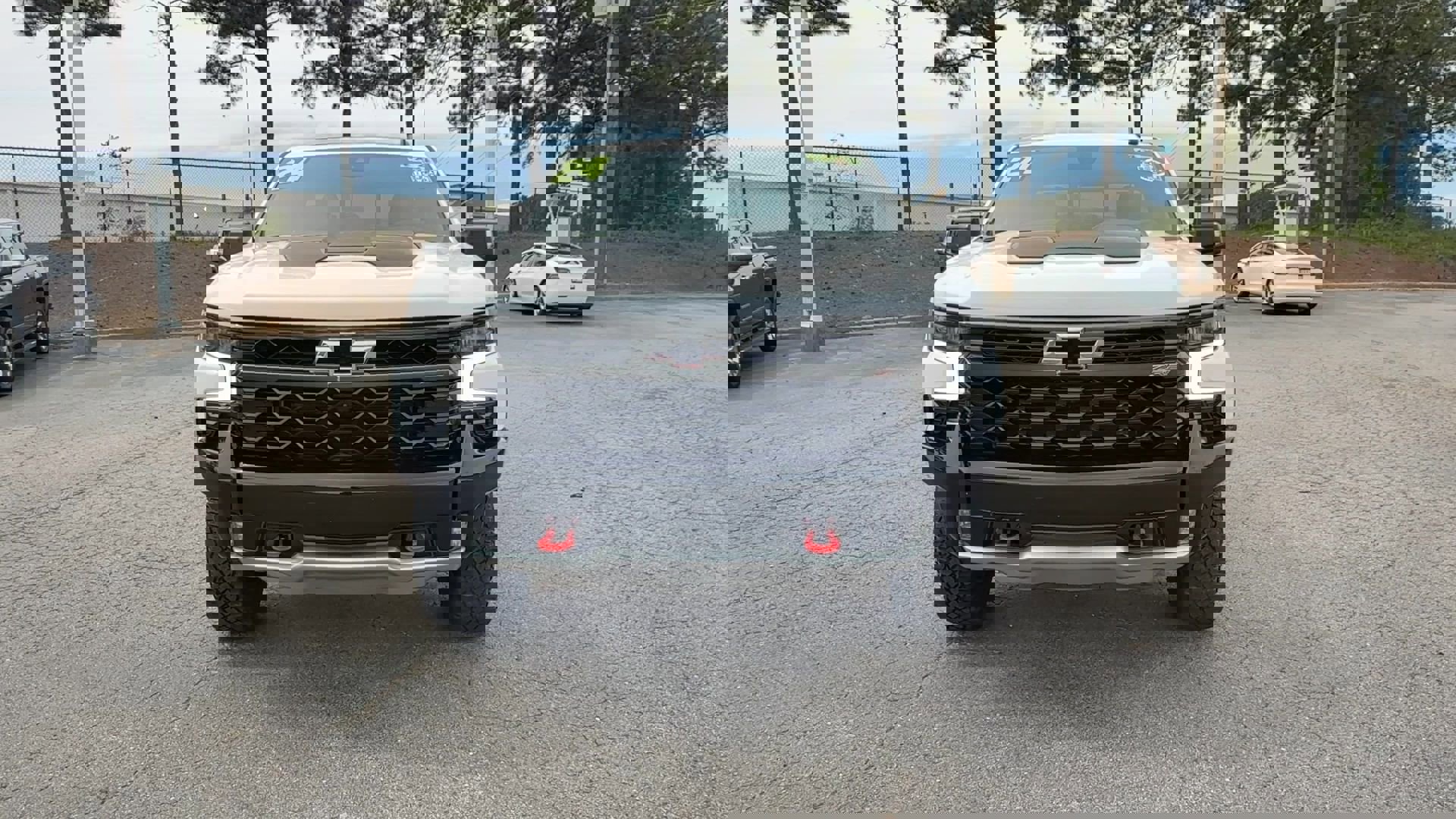 2024 Chevrolet Silverado 1500 ZR2 photo 3