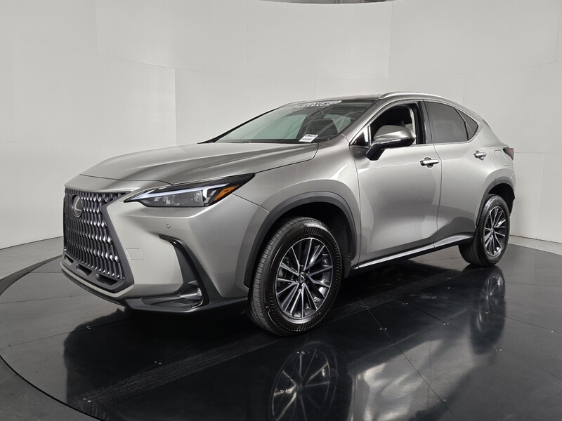 2022 Lexus NX 350 Premium photo 2