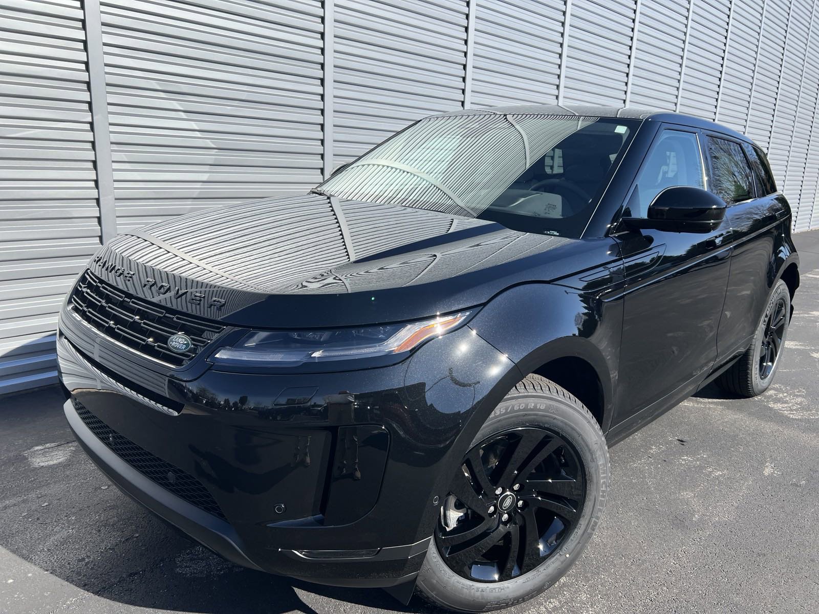 2025 Land Rover Range Rover Evoque