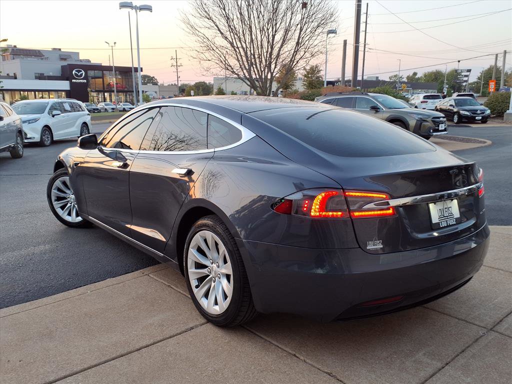 Used 2019 Tesla Model S 100D with VIN 5YJSA1E24KF348197 for sale in St. Louis, MO