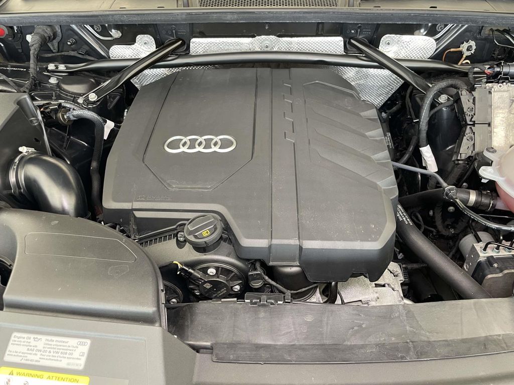 2022 Audi Q5 45 S line Premium photo 19