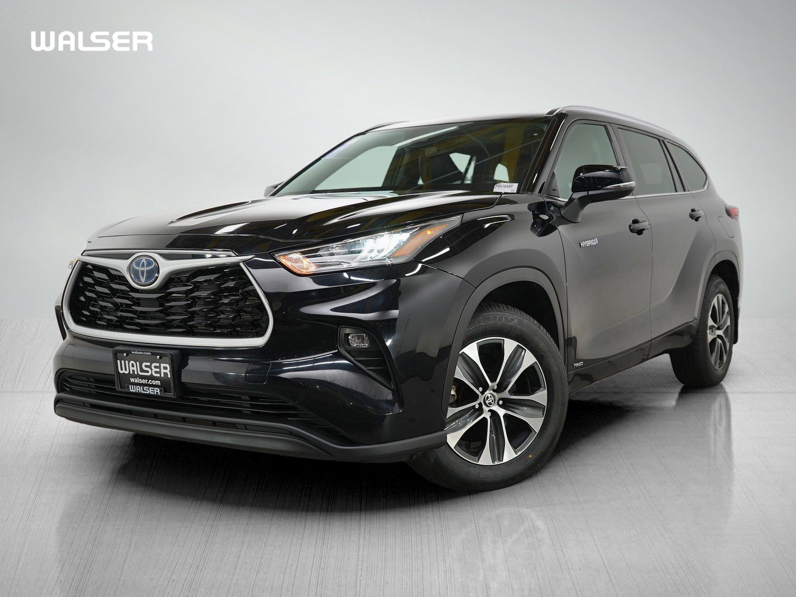 2021 Toyota Highlander Hybrid XLE's photo