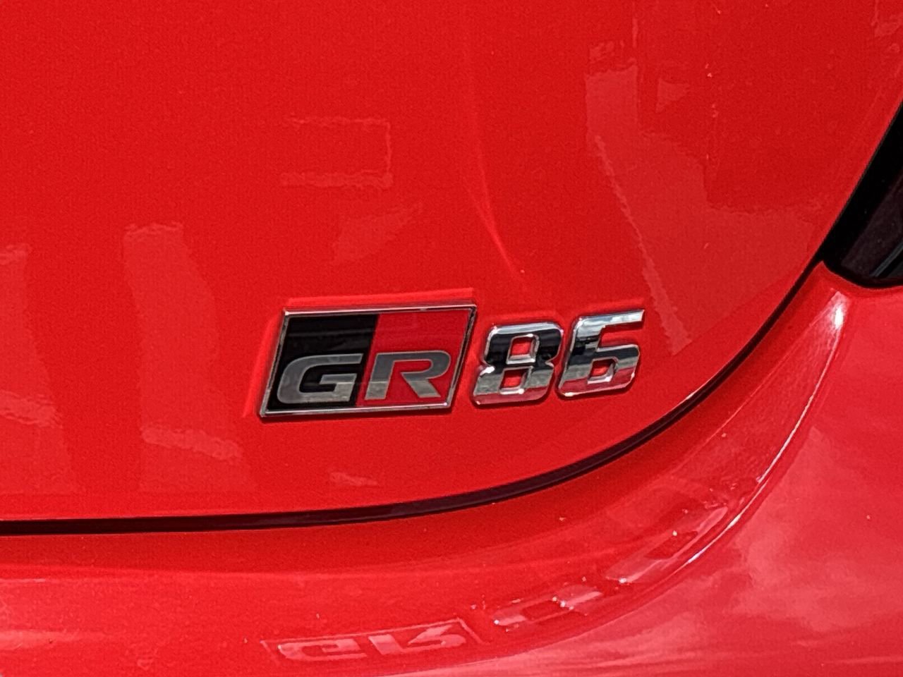 2023 Toyota GR86 Premium photo 9