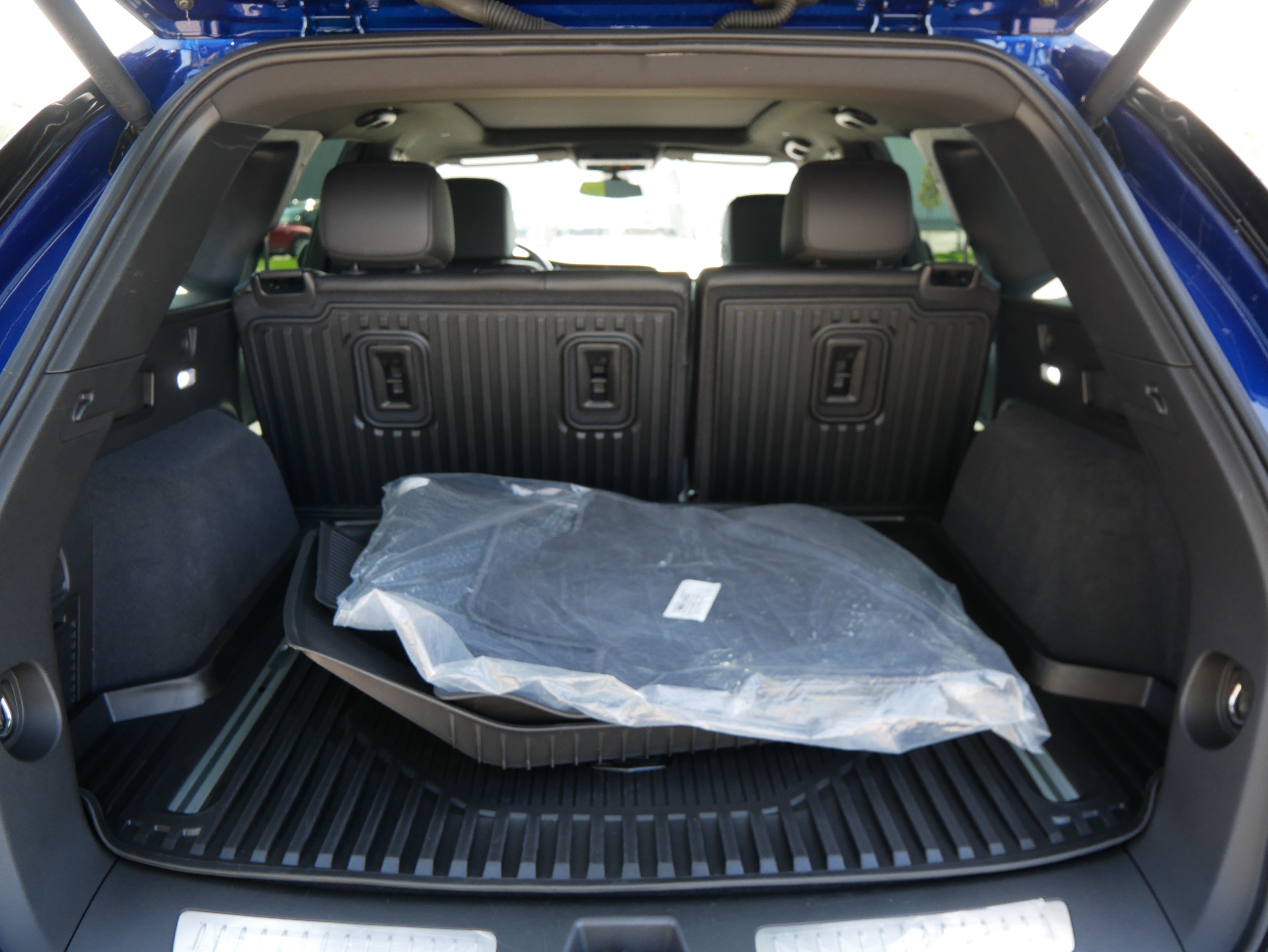 2025 Cadillac XT5 Premium Luxury photo 8