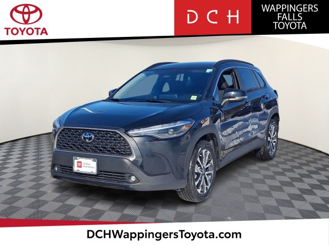 Certified Pre-Owned 2022 Toyota Corolla Cross LE – AWD in