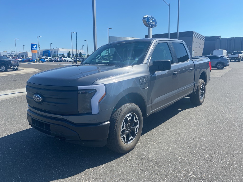 Used 2023 Ford F-150 Lightning Pro with VIN 1FTVW1EL2PWG41140 for sale in Pasco, WA
