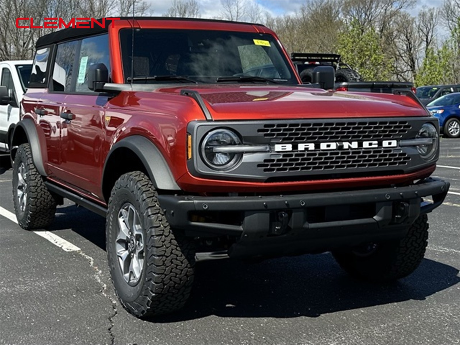 2024 Ford Bronco Badlands photo 3