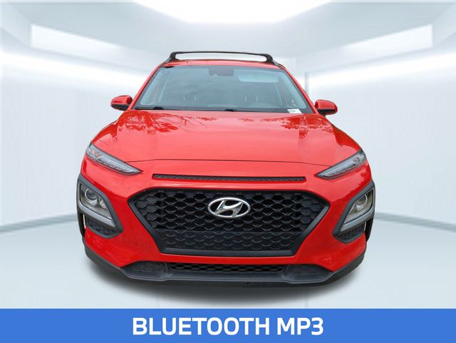 2020 Hyundai Kona SEL photo 2