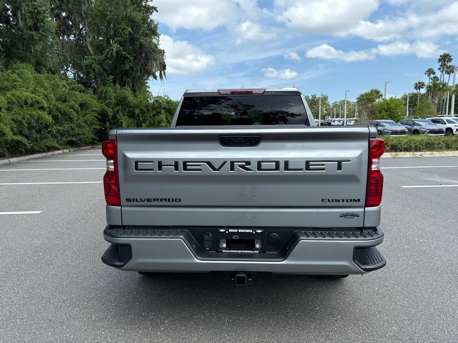 2026 Chevrolet Silverado 1500 Custom photo 4