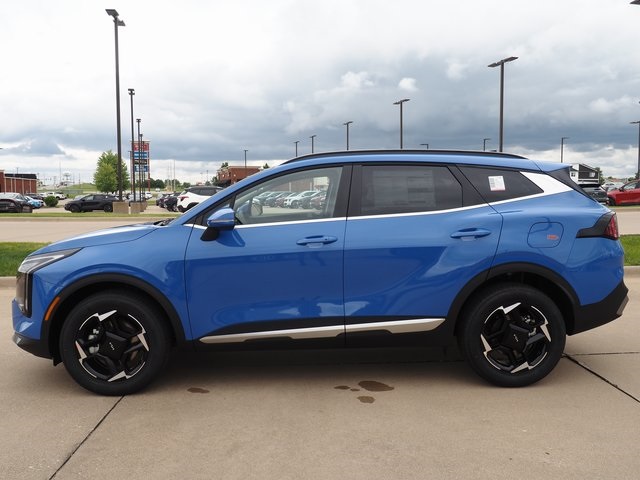 2026 Kia Sportage EX photo 4