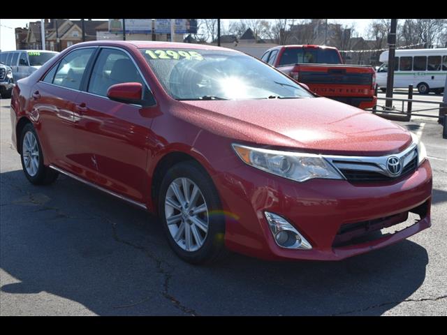 2014 Toyota Camry L photo 2