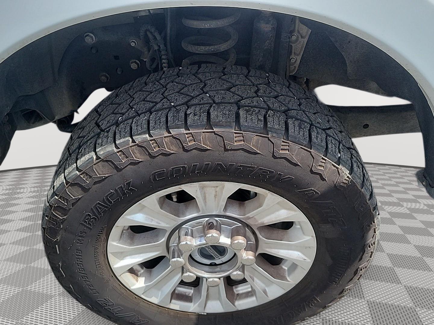 2020 Ford F-250 XLT photo 21