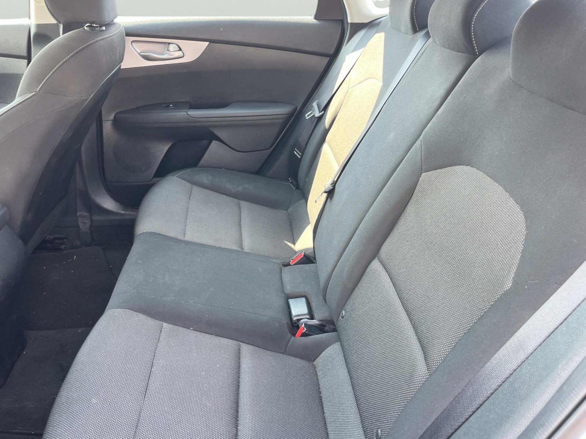 2024 Kia Forte LXS photo 16