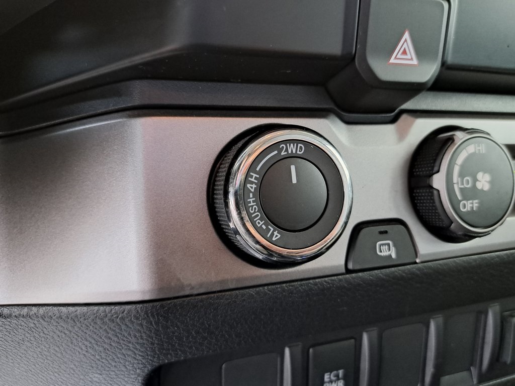 2023 Toyota Tacoma SR photo 15