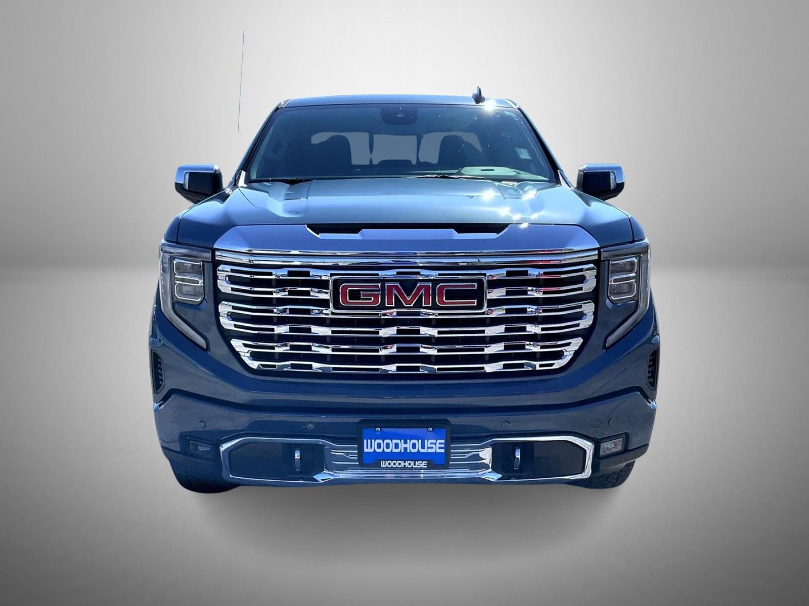 2026 Gmc Sierra 1500 Denali photo 2