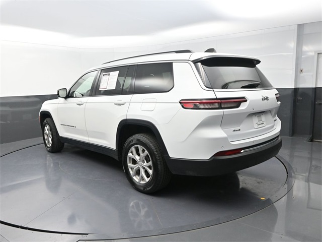 2023 Jeep Grand Cherokee Limited photo 2