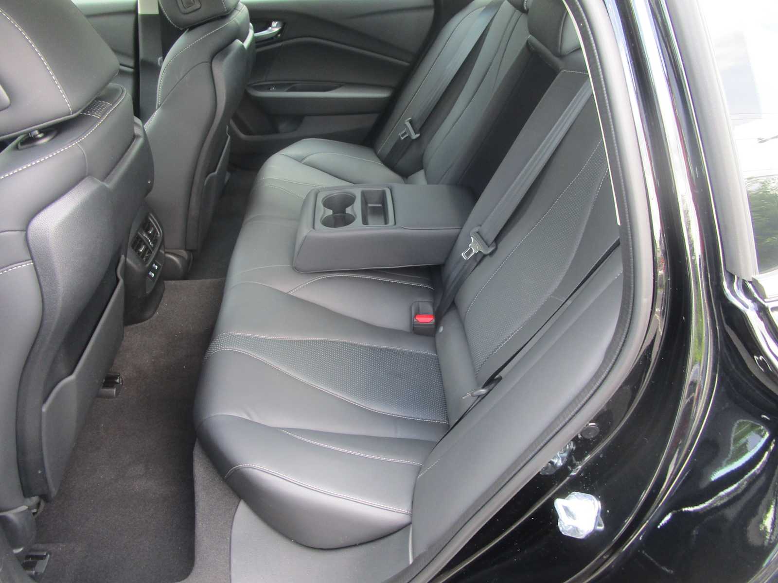 2025 Acura TLX Technology photo 9