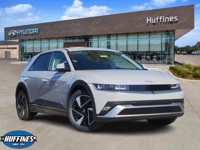 2026 Hyundai IONIQ 5 SE's photo