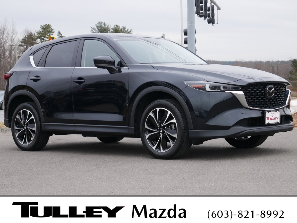 2023 Mazda CX-5 S Premium package's photo
