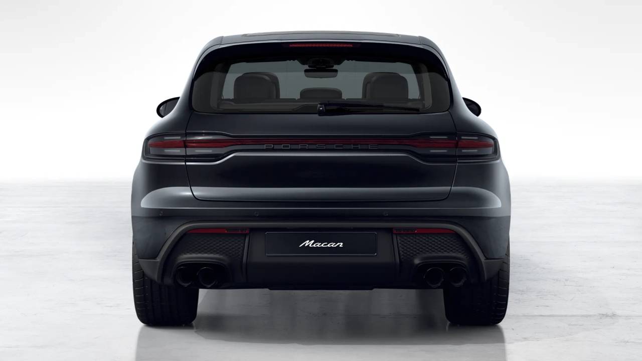 2026 Porsche Macan T photo 6