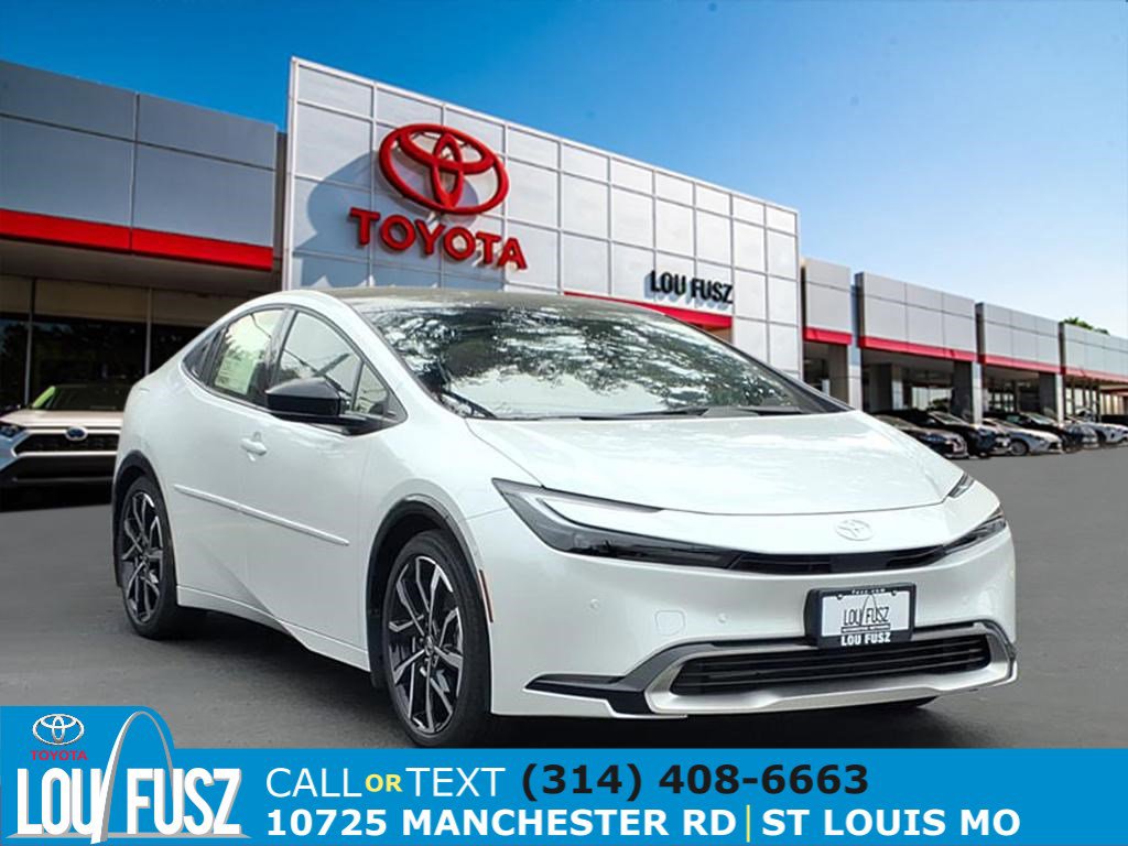 2026 Toyota Prius XSE Premium's photo