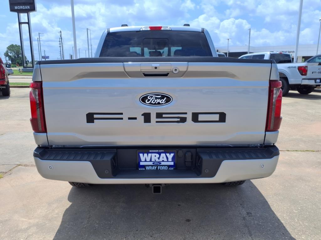 2025 Ford F-150 XLT photo 3