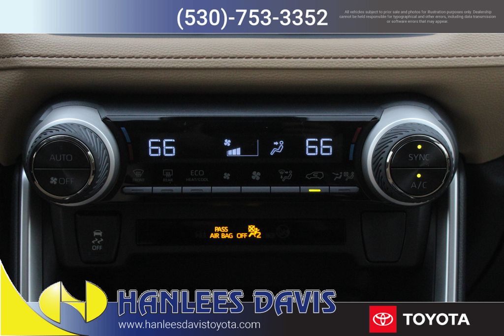 2025 Toyota RAV4 Hybrid XLE photo 20