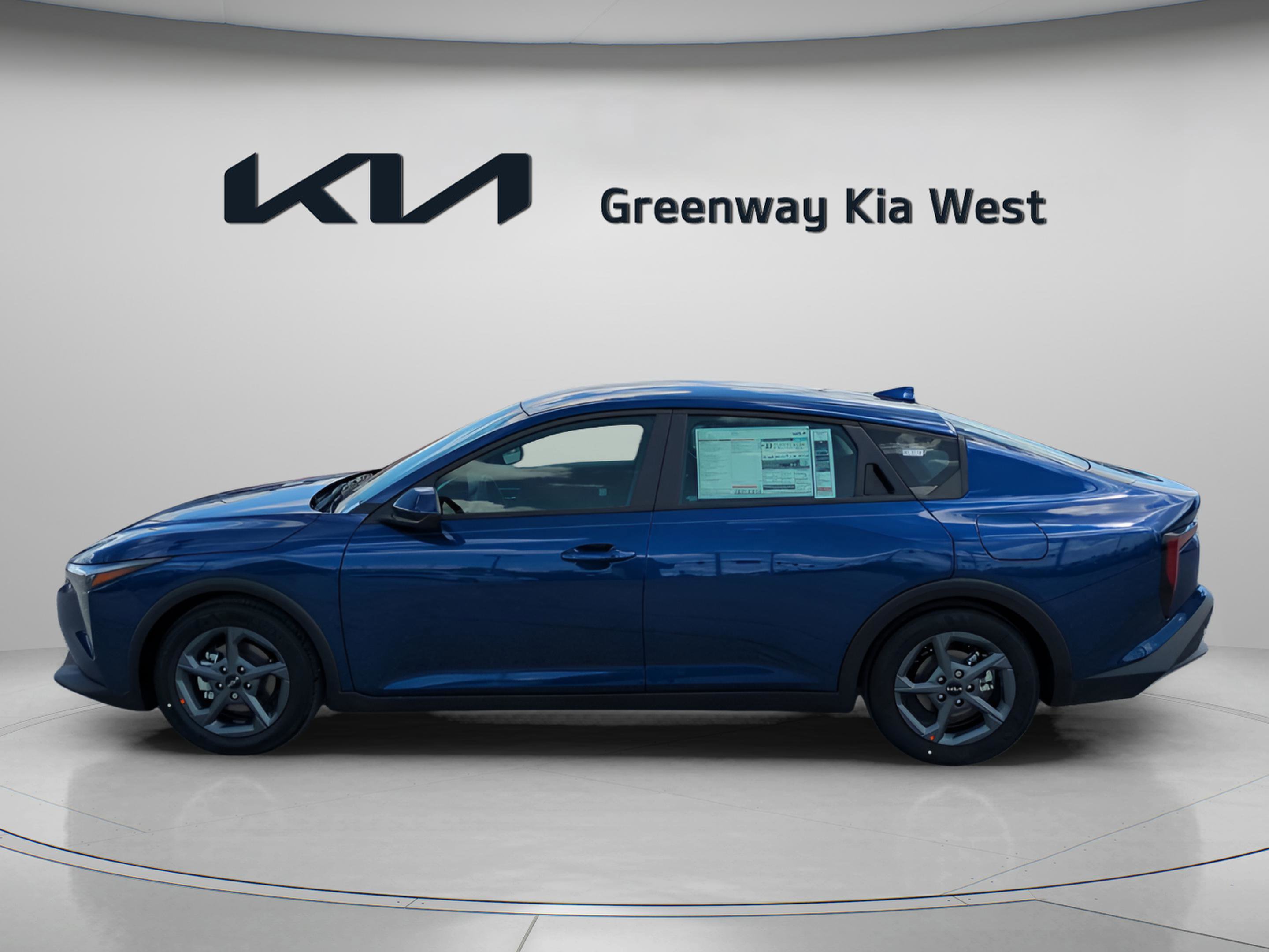 2025 Kia K4 LXS photo 4