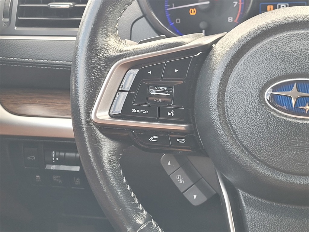 2018 Subaru Outback Touring photo 24