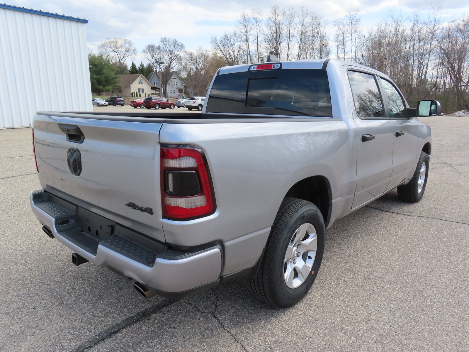 2023 Ram 1500 Tradesman photo 4