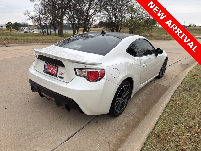 2013 Scion FR-S Base photo 3