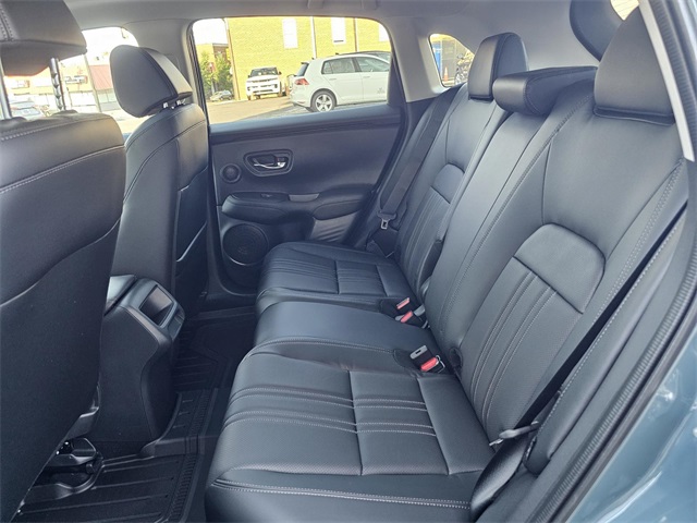 2026 Honda HR-V EX-L photo 9