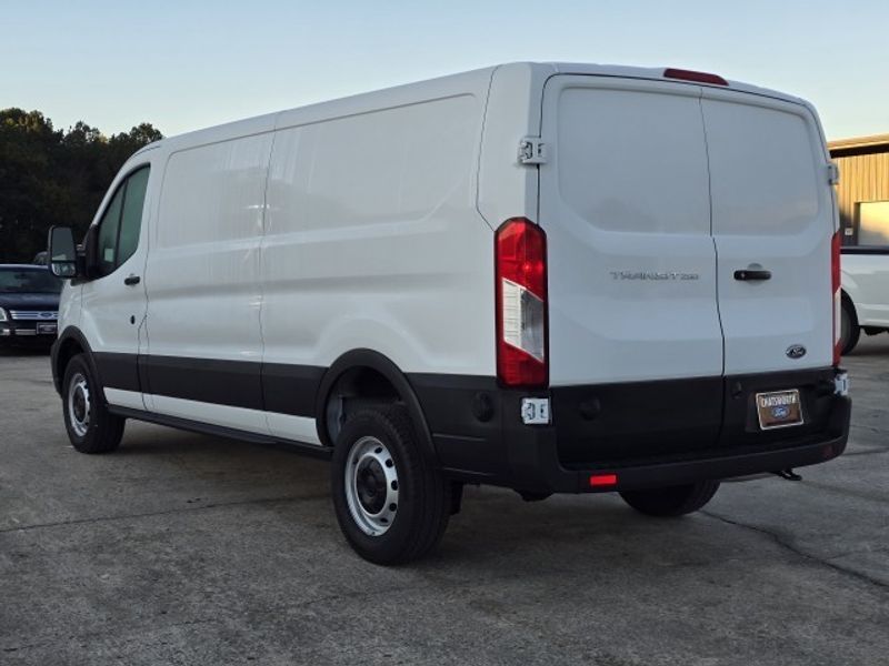 2024 Ford Transit Cargo Van photo 4