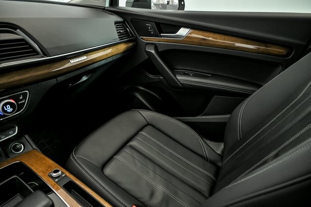 2023 Audi Q5 40 Premium Plus photo 23