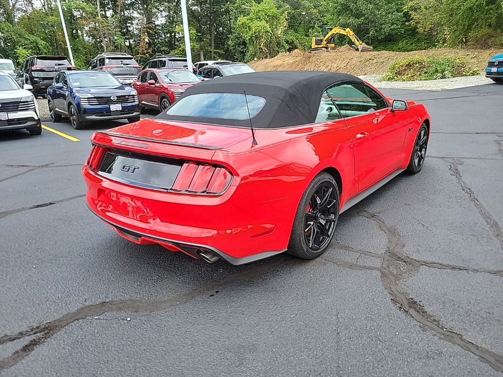 2017 Ford Mustang GT Premium photo 5