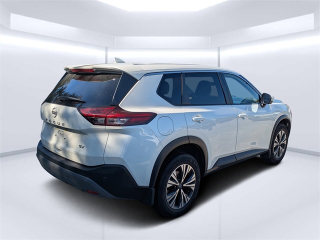 2023 Nissan Rogue SV photo 3