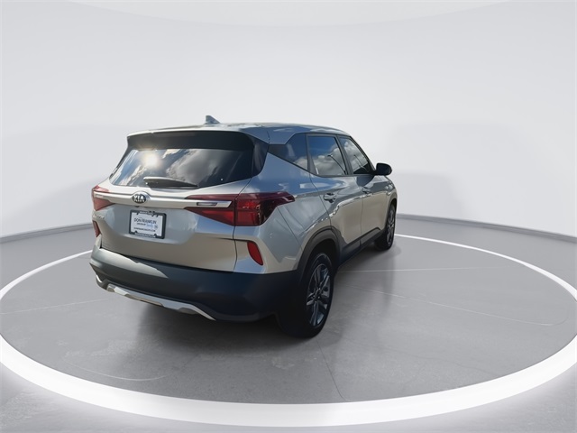 2021 Kia Seltos LX photo 8