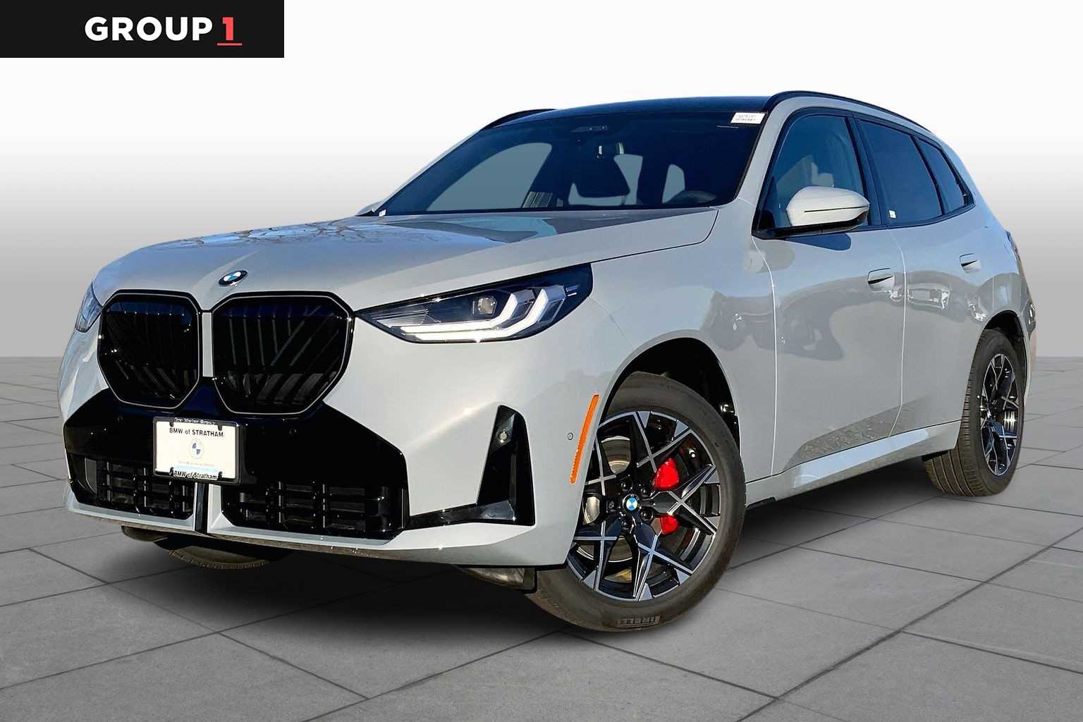 2026 BMW X3 30's photo