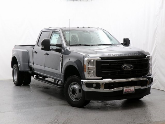 2025 Ford Super Duty F-350® XL