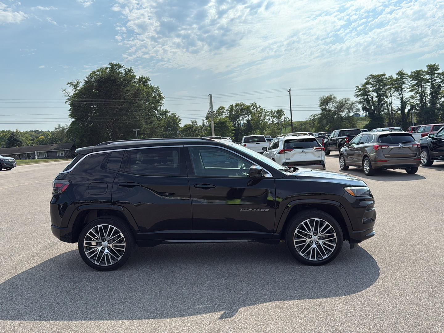 2022 Jeep Compass Limited photo 3
