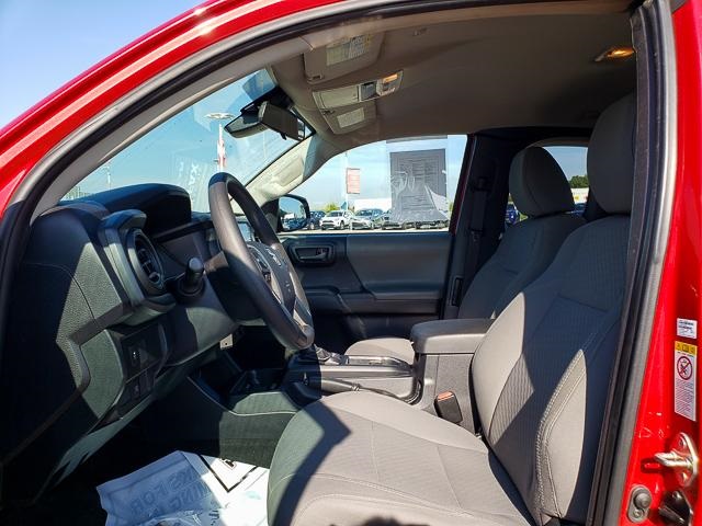2020 Toyota Tacoma SR Access Cab photo 11