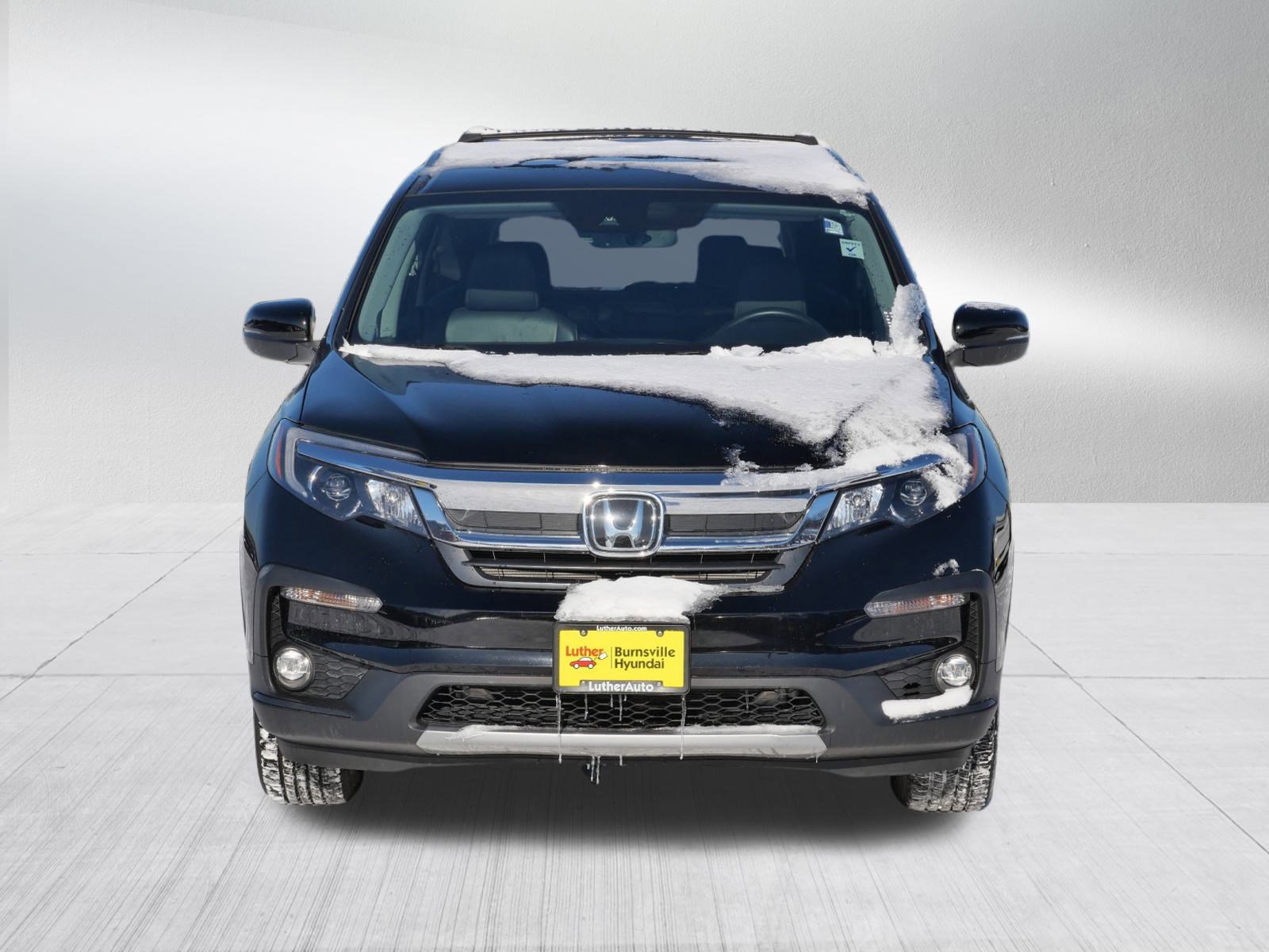 Used 2022 Honda Pilot EX-L with VIN 5FNYF6H55NB096799 for sale in Burnsville, Minnesota