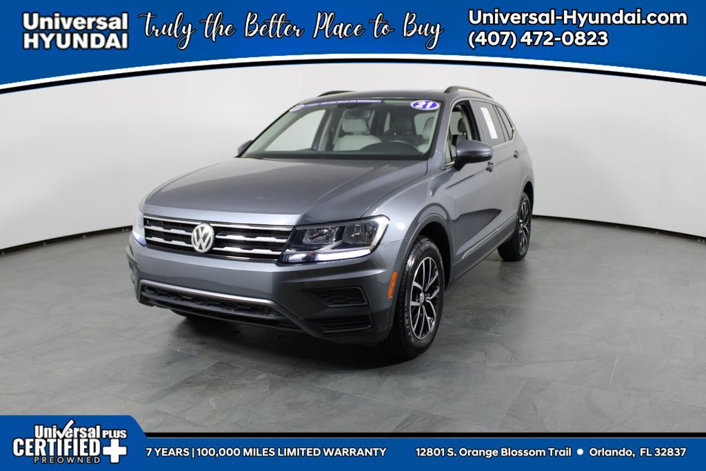 2021 Volkswagen Tiguan SE's photo
