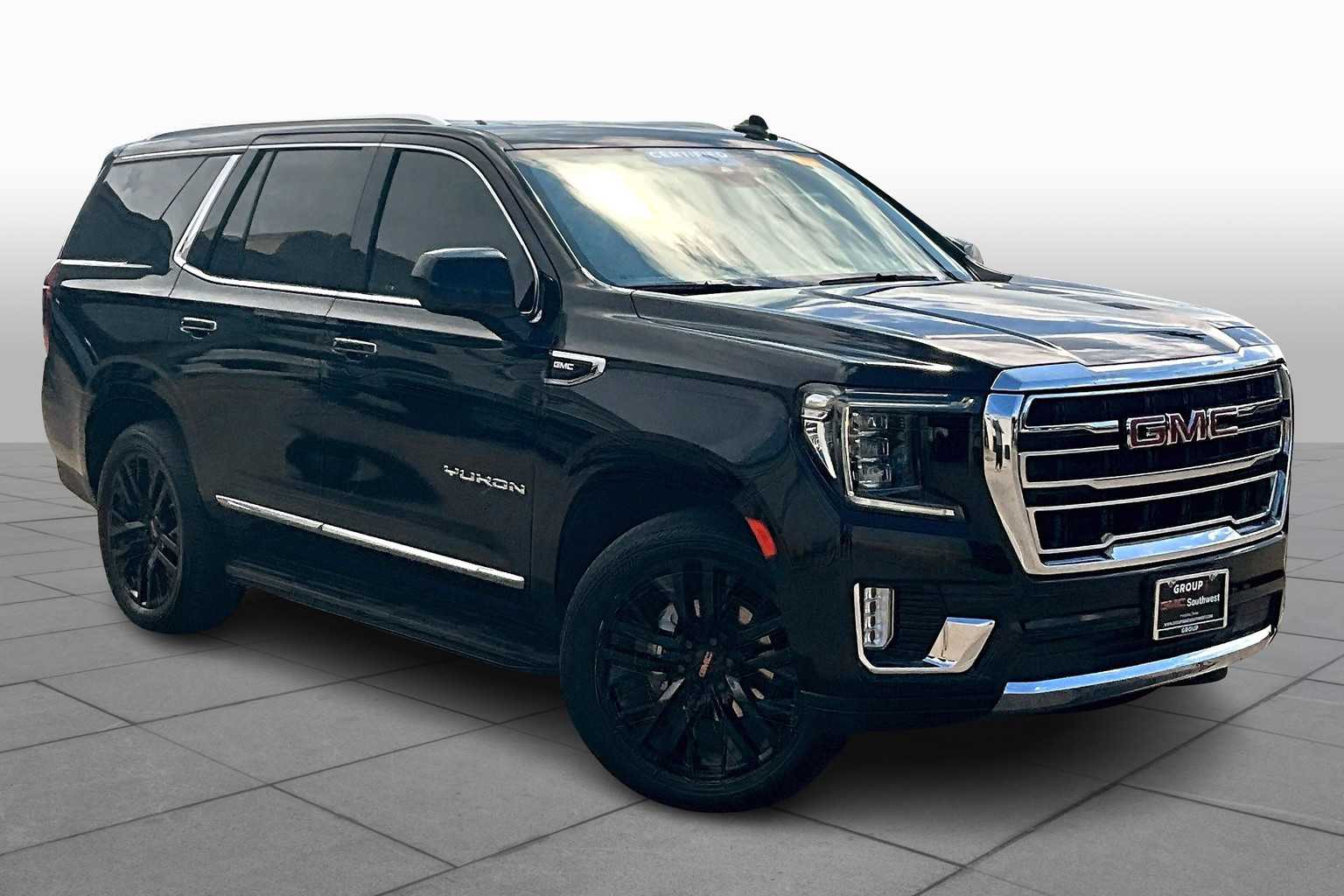 2023 Gmc Yukon SLT photo 2