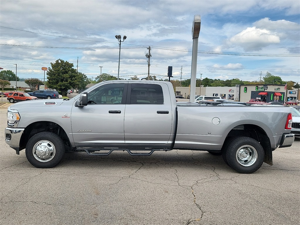 2024 Ram 3500 Big Horn photo 3