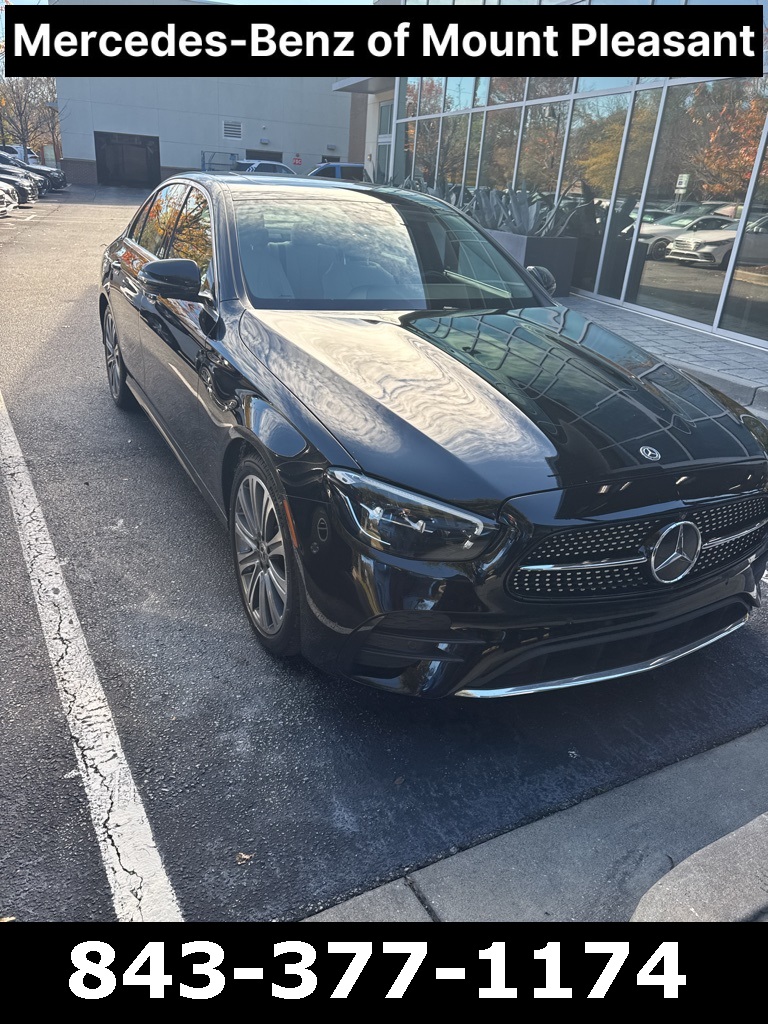 2022 Mercedes-Benz E-Class E350's photo