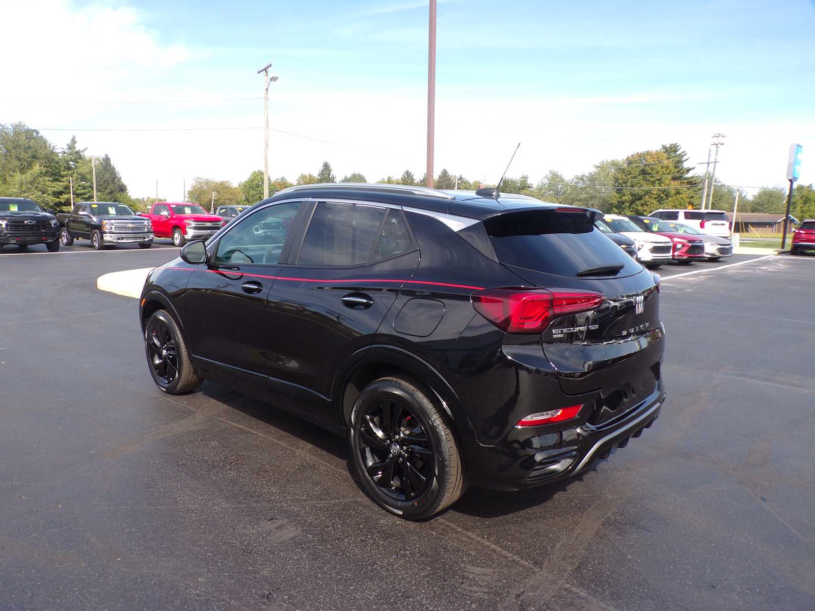 2024 Buick Encore GX Sport Touring photo 4